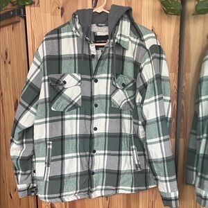 Lucky Brand Green and Gray Plaid Shirt Jacket (size XXL)